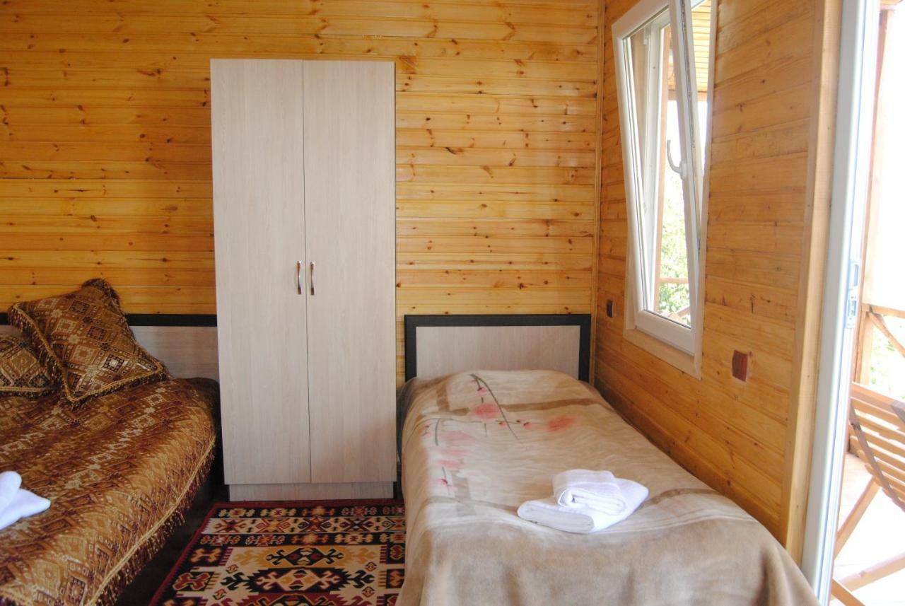 Tsanava'S Cottage In ซิคนาคี ภายนอก รูปภาพ